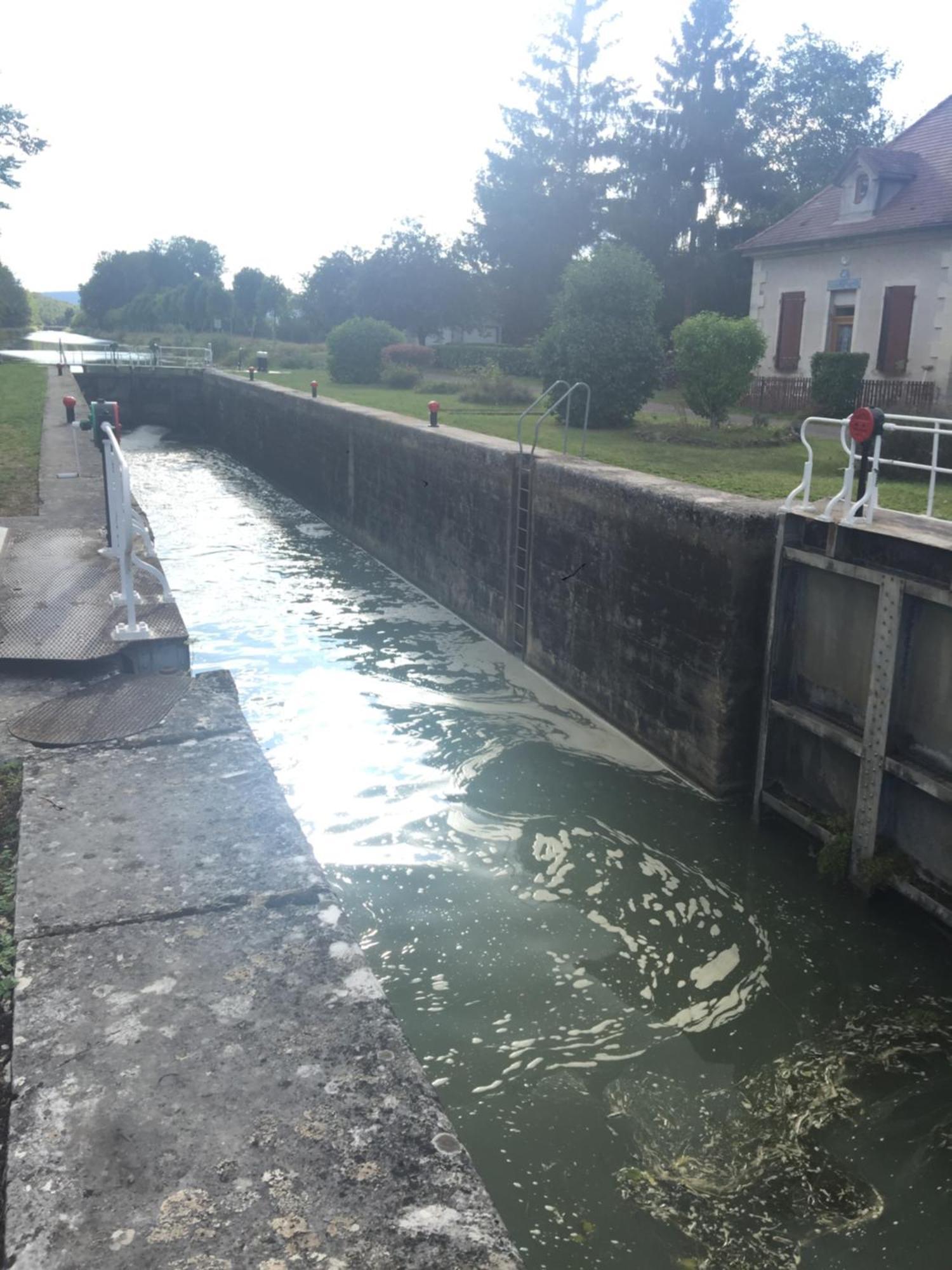 Les Ouches Apartman Fleurey-sur-Ouche Kültér fotó